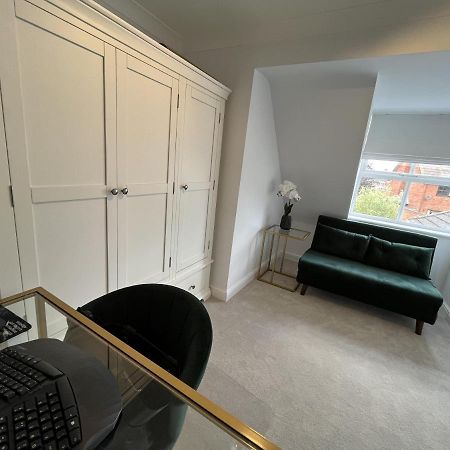 5 Bedroom 4 Bathroom Gym Playroom Country Home Leamington Spa Bagian luar foto