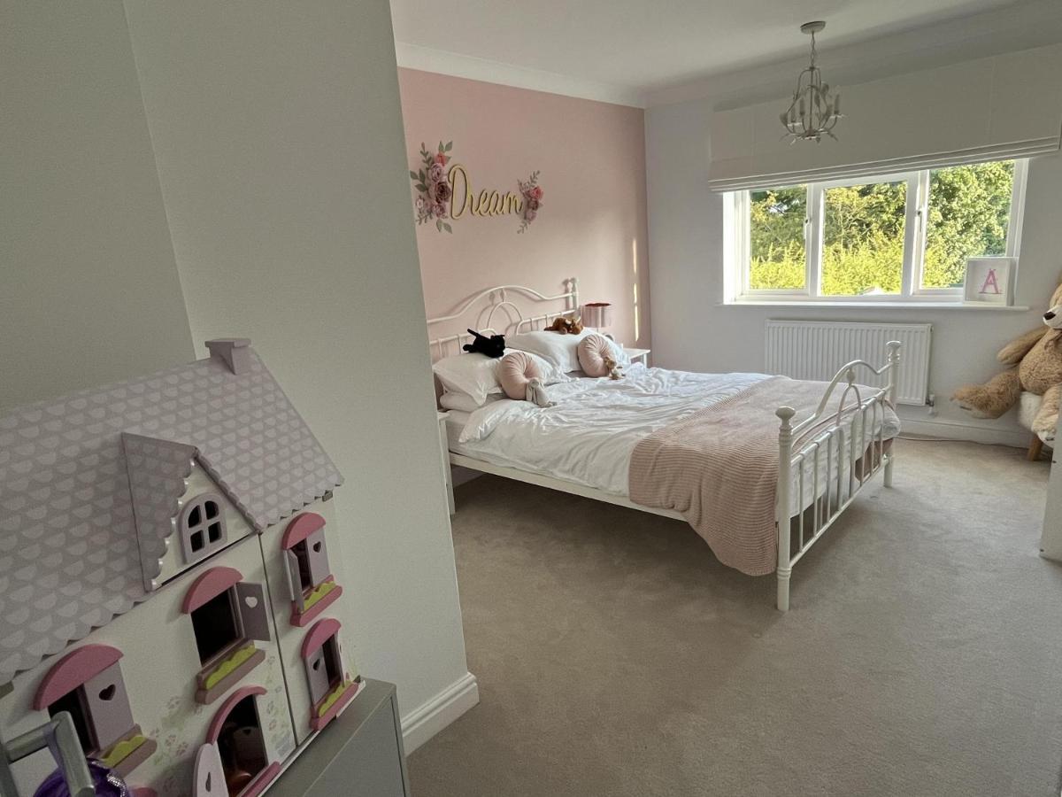 5 Bedroom 4 Bathroom Gym Playroom Country Home Leamington Spa Bagian luar foto