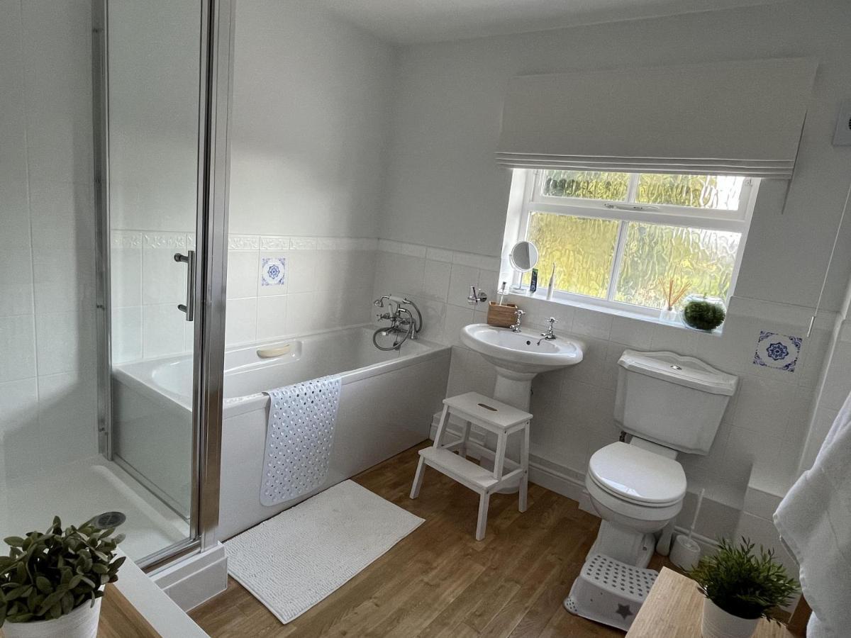 5 Bedroom 4 Bathroom Gym Playroom Country Home Leamington Spa Bagian luar foto